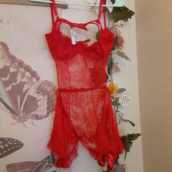 Red lace lingerie Victoria's secret lingerie see through lace satin tie - Picture 4 of 4